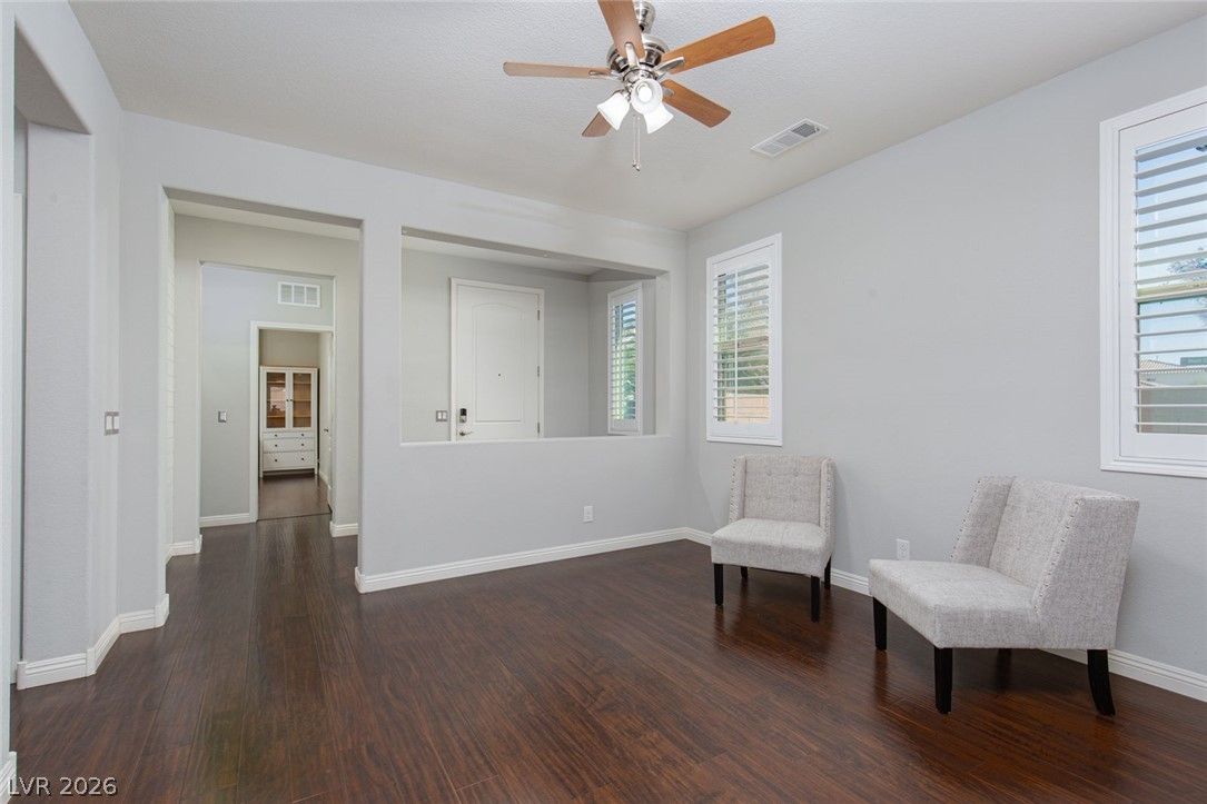 7624 Sugarloaf Peak Street — photo 5 of 34