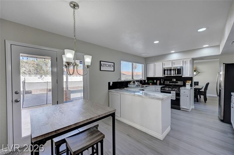 2247 Marlboro Drive — photo 2