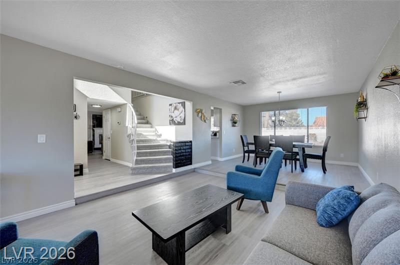 2247 Marlboro Drive — photo 3