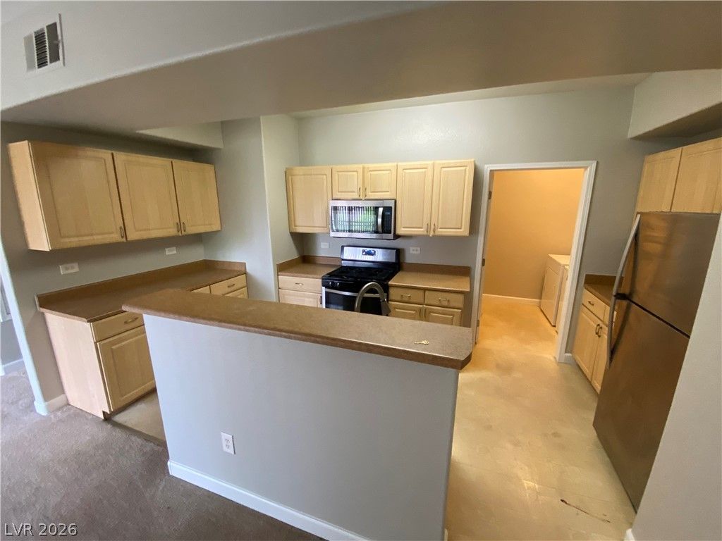 8250 North Grand Canyon Drive 2013 — photo 4