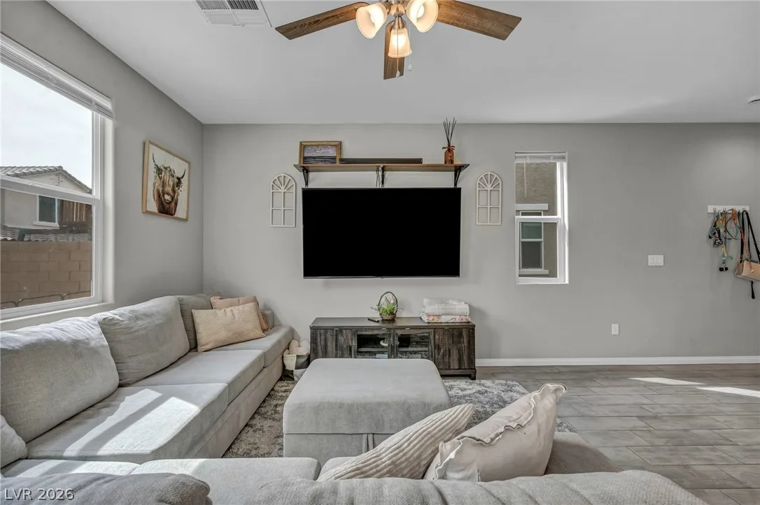 5072 Serene Skies Street — photo 5 of 11
