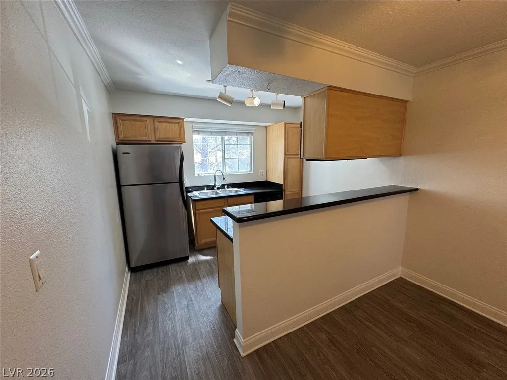 2750 South Durango Drive 2153 — photo 5