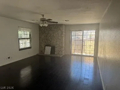 3908 Seaton Place — photo 2