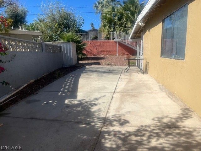 Photo 24