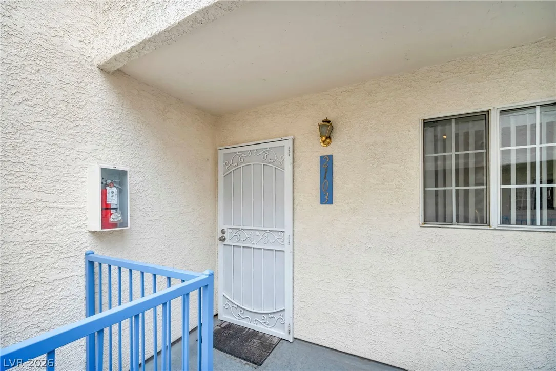 2725 South Nellis Boulevard 2103 — photo 4