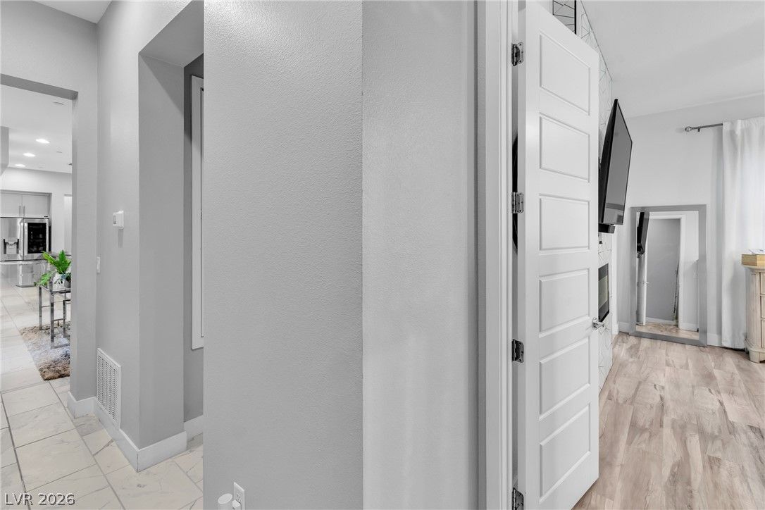 11250 Cactus Tower Avenue 102 — photo 2