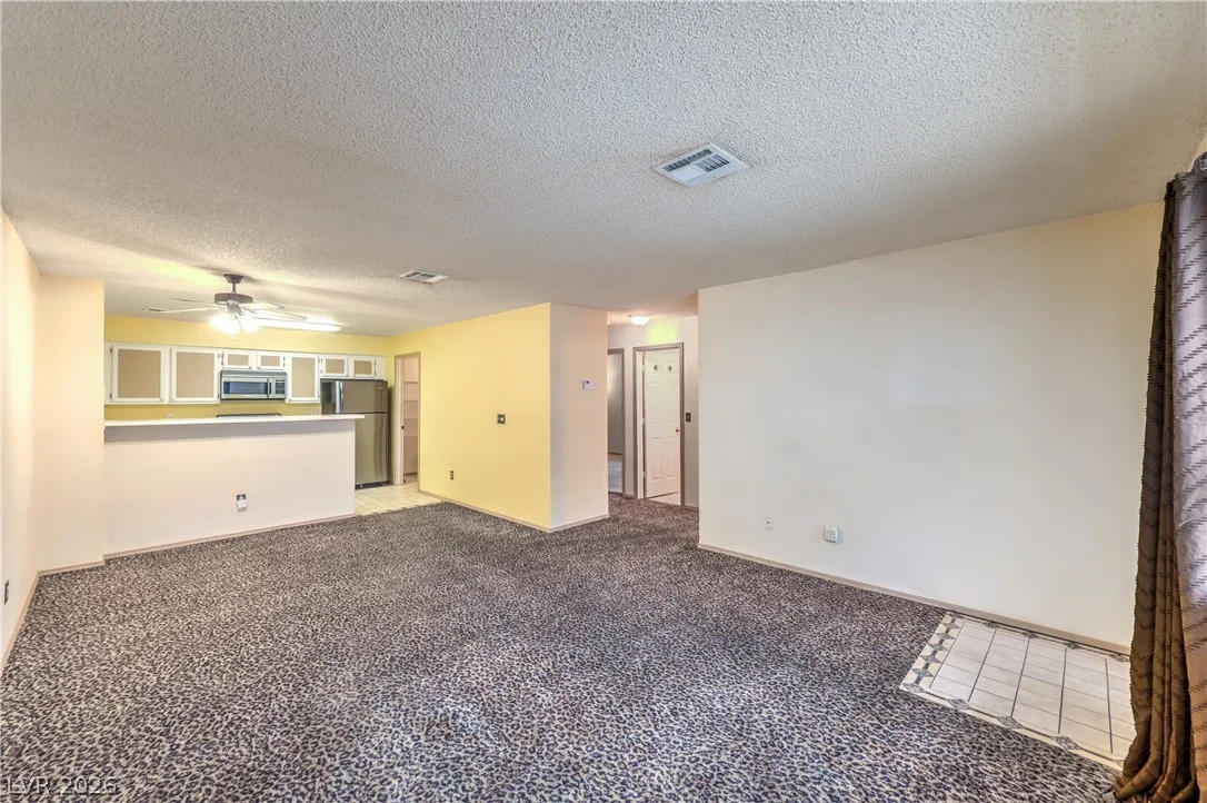 2041 Willowbury Drive D — photo 5