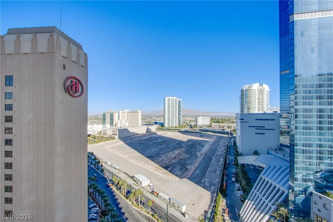 2700 Las Vegas Boulevard 1905 — photo 2