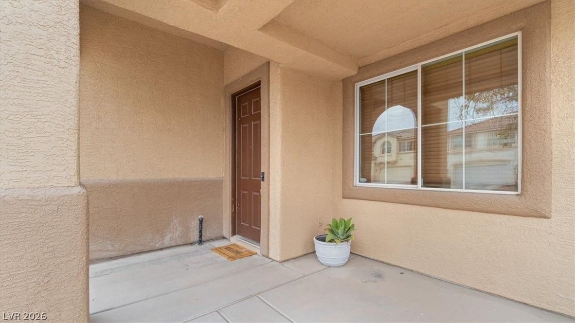 9570 Newton Grove Court — photo 4