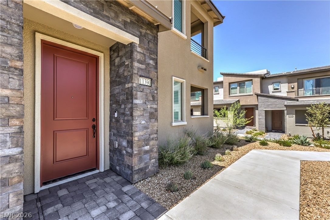 11390 Crimson Ledge Avenue — photo 5