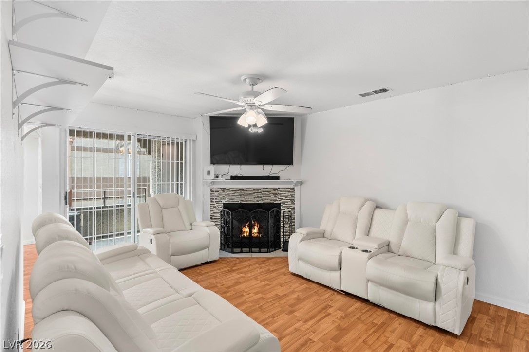 2200 South Fort Apache Road 2210 — photo 2
