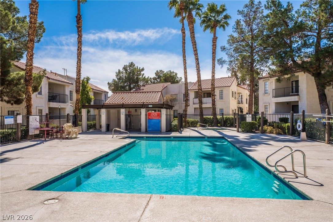 4736 Nara Vista Way 103 — photo 4 of 22