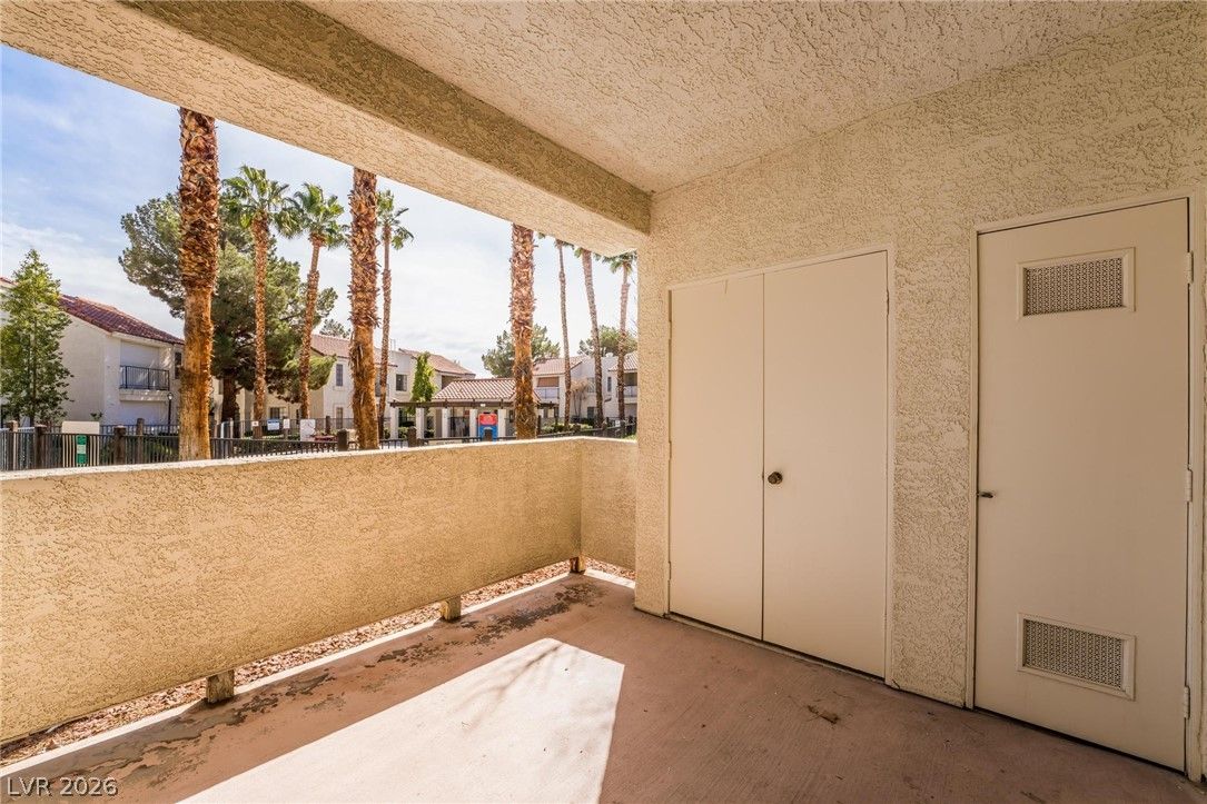 4736 Nara Vista Way 103 — photo 5 of 22