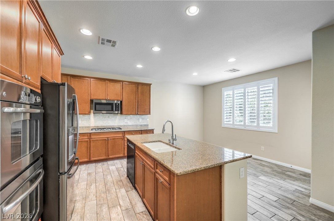 8213 Dragonfly Bush Court — photo 3