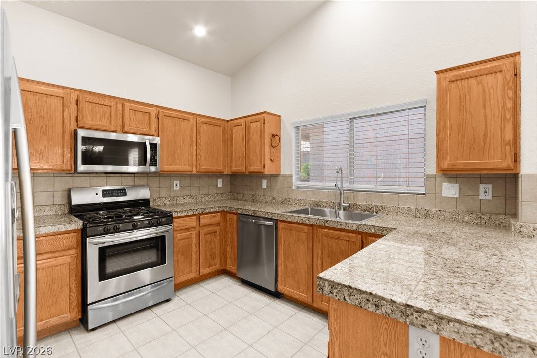 3425 Baldoyle Lane — photo 3