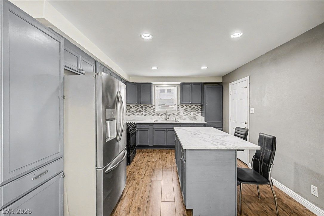 5137 Del Monte Avenue — photo 3