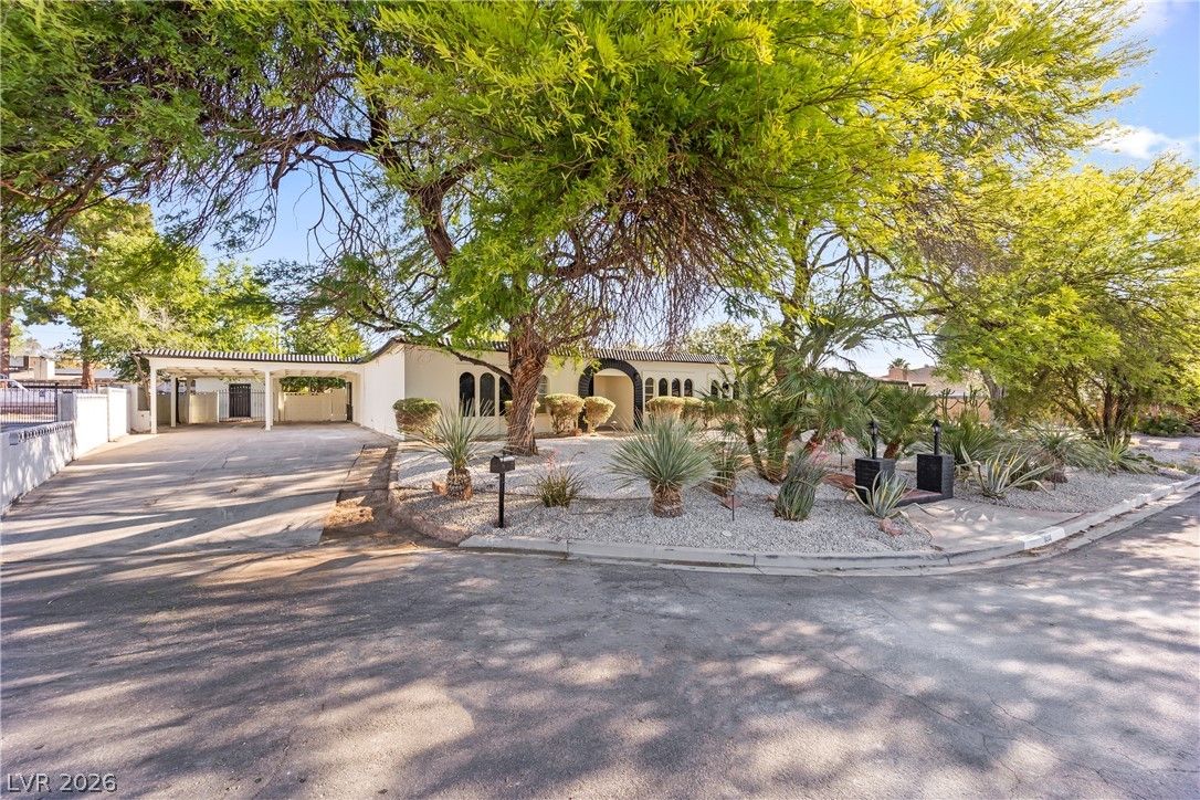 4444 Denia Circle — photo 4