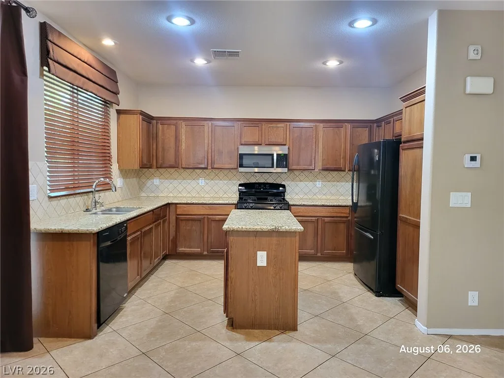 9091 Cloudy Mountain Place — photo 2