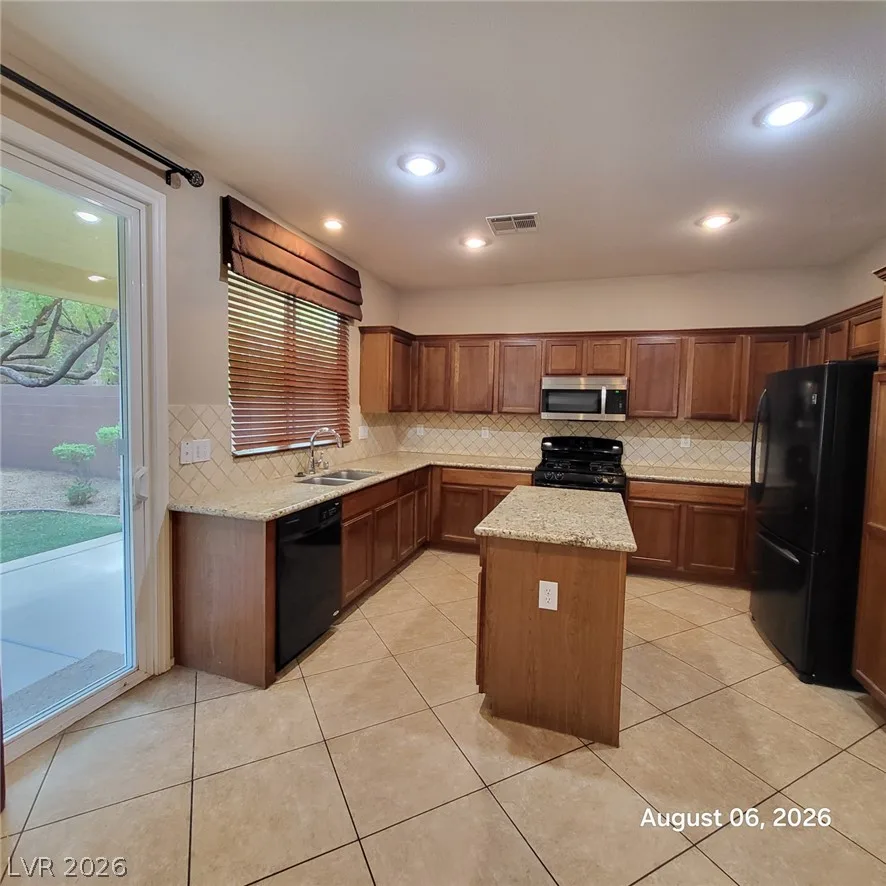 9091 Cloudy Mountain Place — photo 3