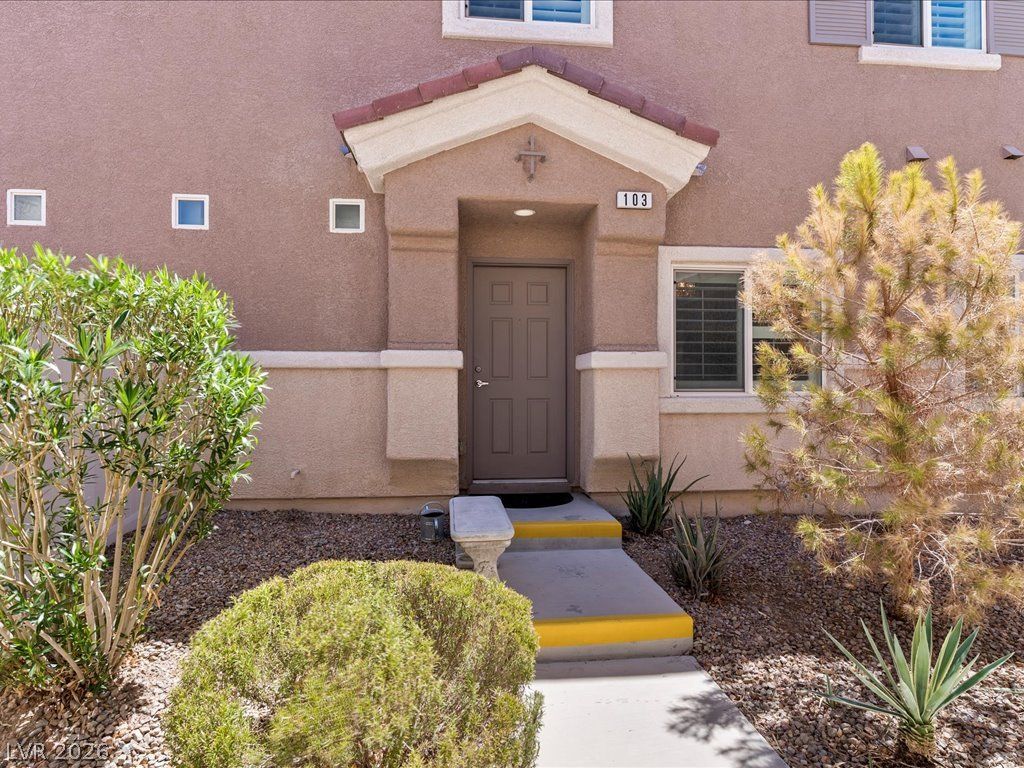 6496 Clara Bow Avenue 103 — photo 4