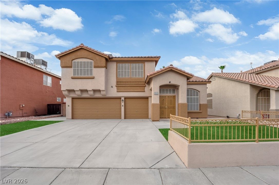 6555 Pecan Grove Court — photo 1