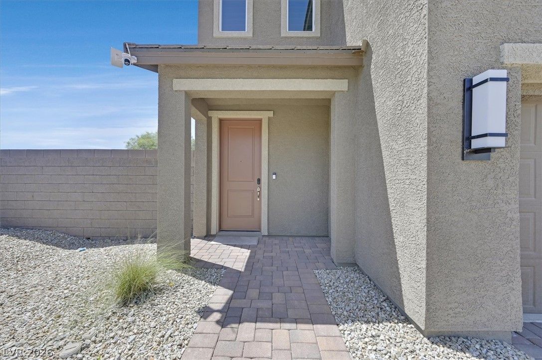 2933 Little Current Road — photo 2