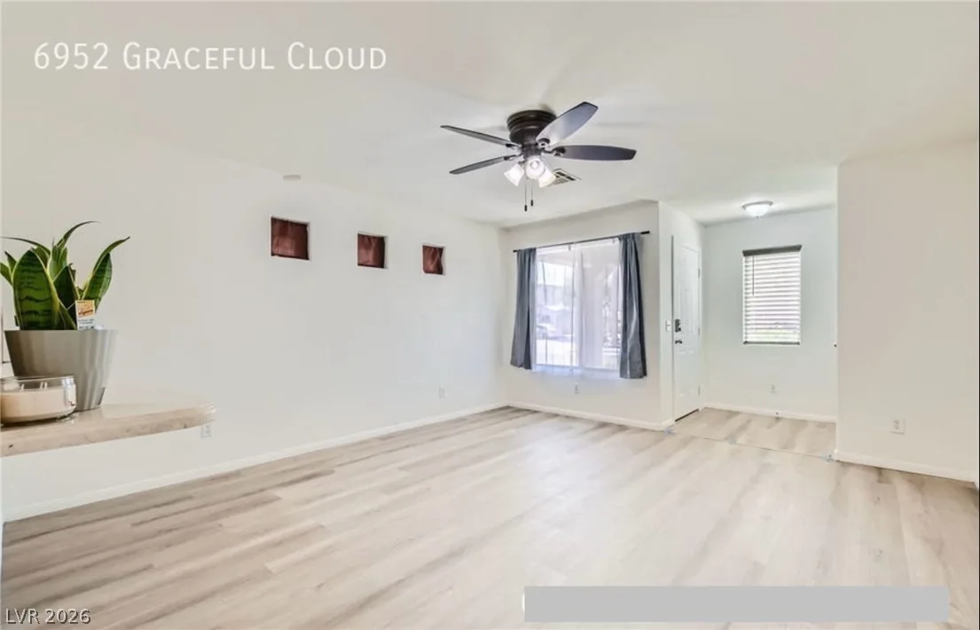 6952 Graceful Cloud Avenue — photo 4