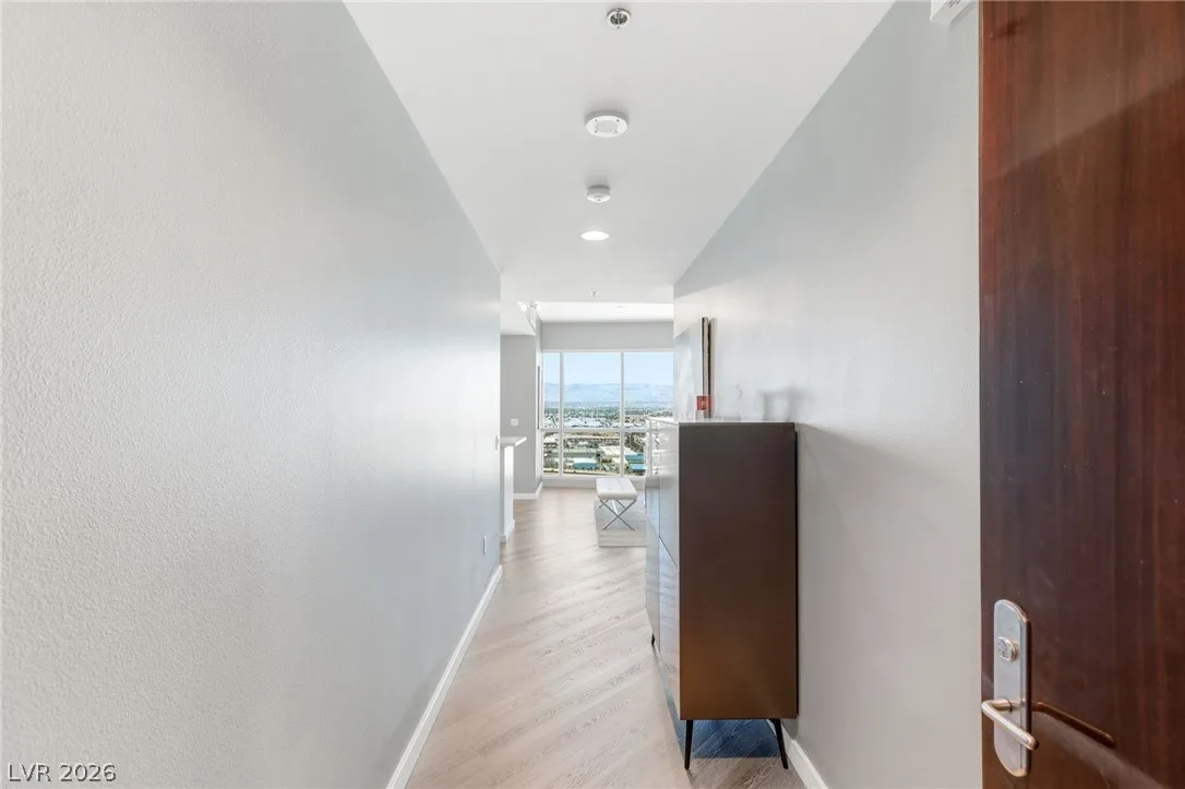 4575 Dean Martin Drive 2908 — photo 2