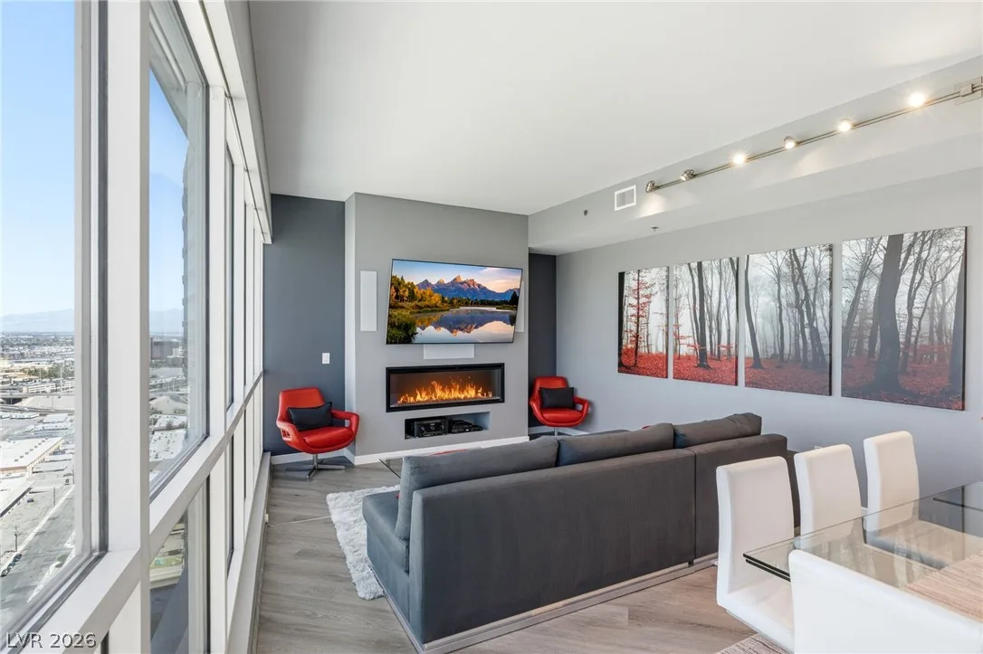 4575 Dean Martin Drive 2908 — photo 5