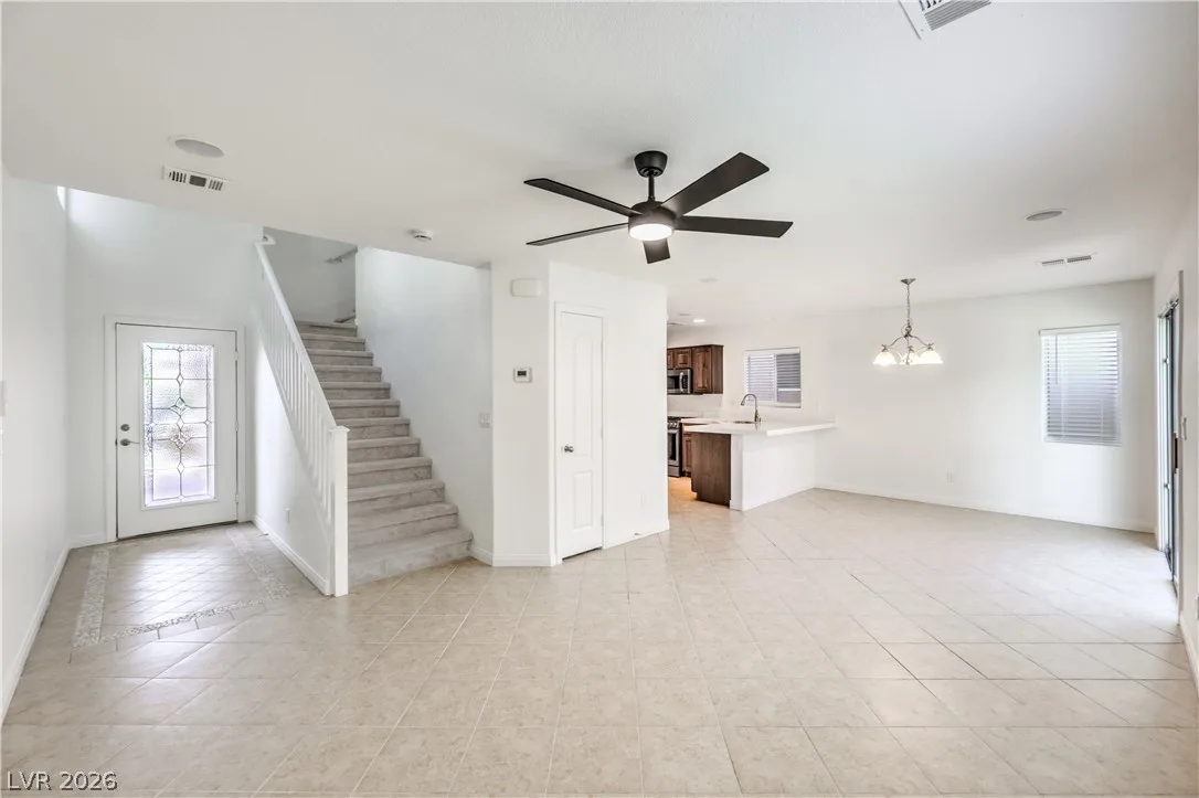 10720 Attleboro Park Avenue — photo 4 of 29