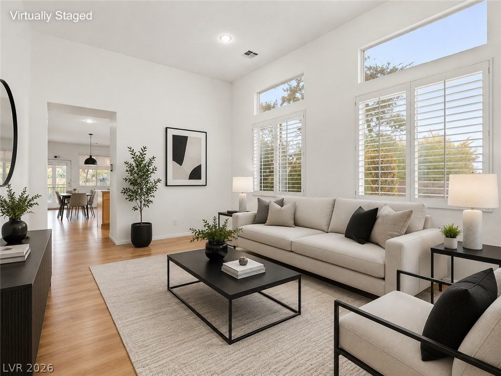 10034 Canyon Dunes Avenue — photo 3