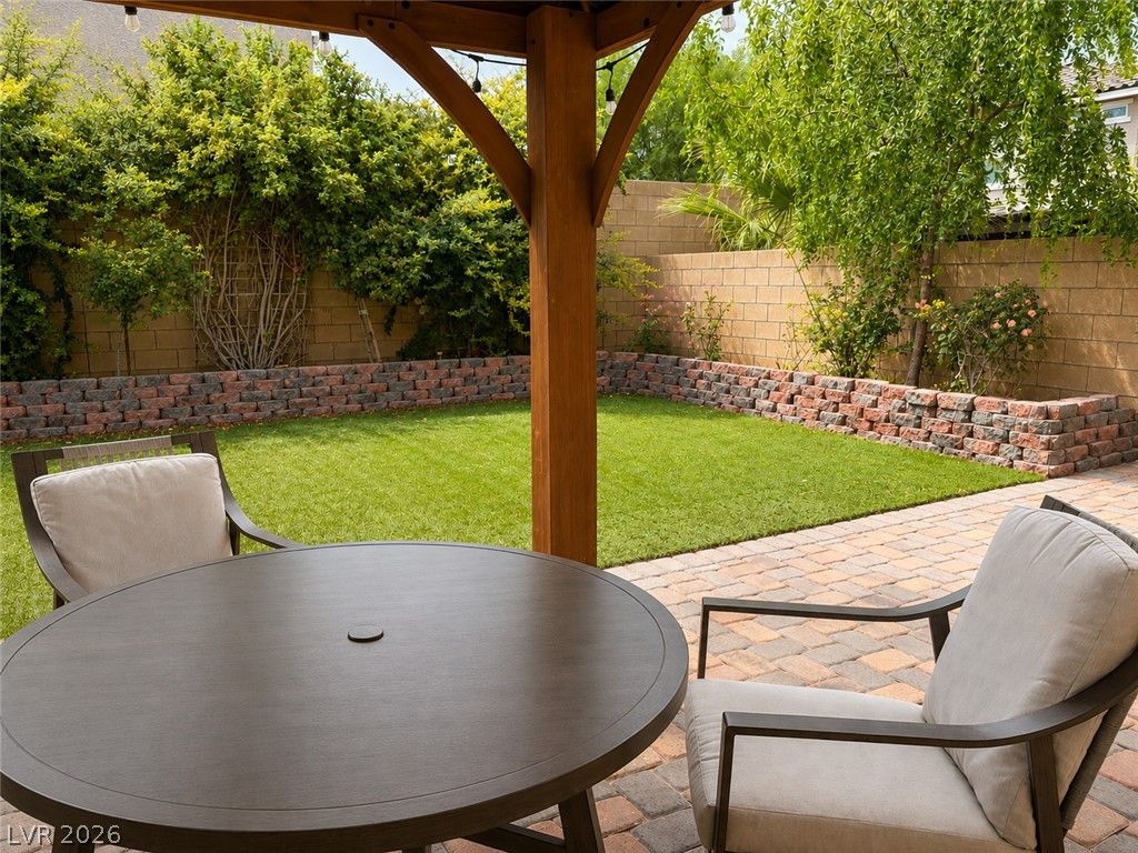 5357 Stonara Street — photo 3