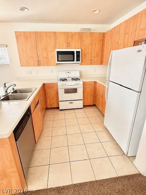 7946 Garden Stone Court — photo 3 of 15
