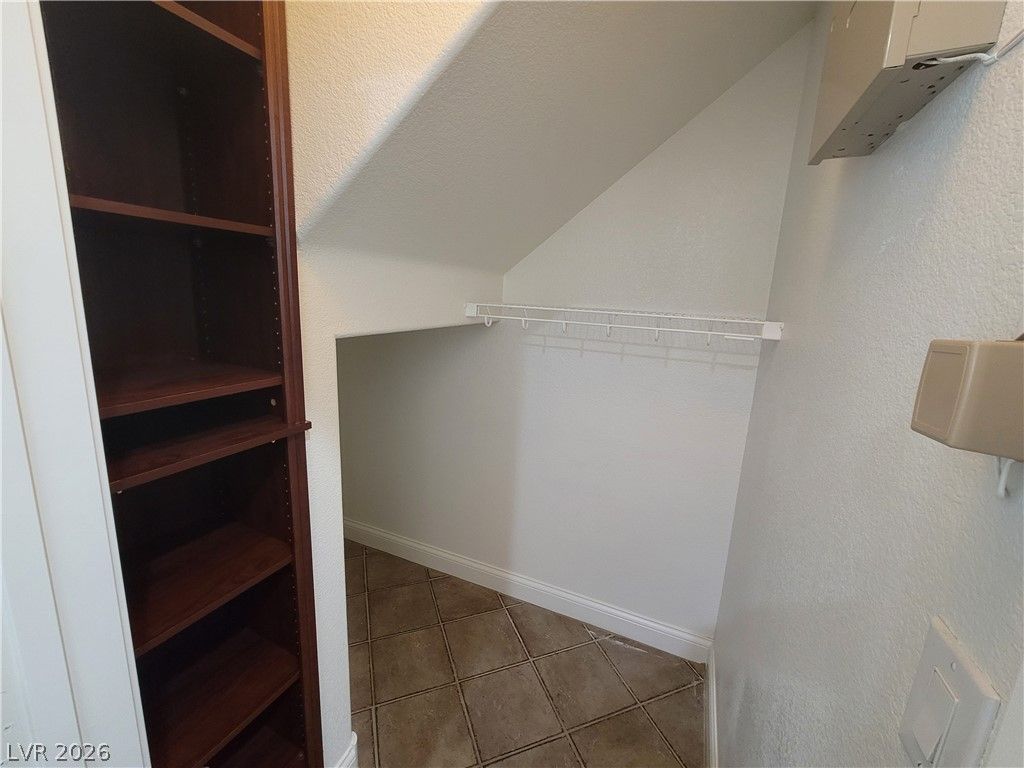 6140 Pine Villa Avenue 103 — photo 5