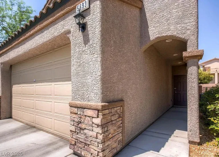 5693 Point Loma Court — photo 2