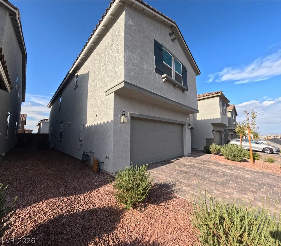 7024 Cottage Vista Avenue — photo 2