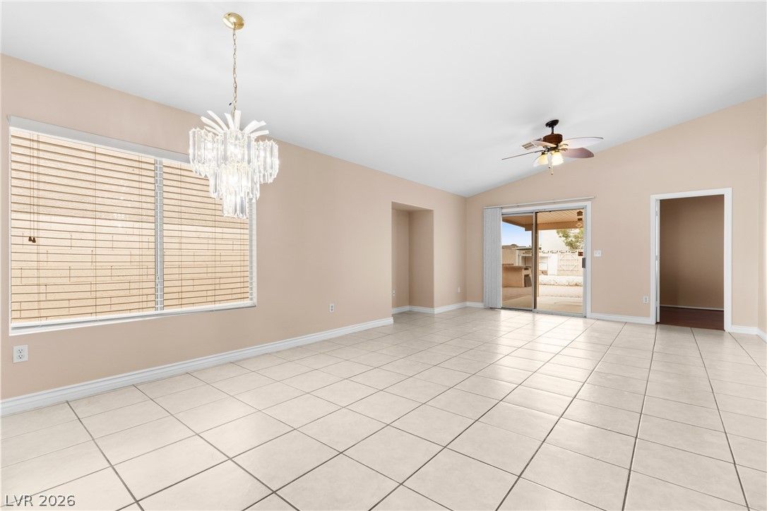 137 Winley Chase Avenue — photo 5 of 39