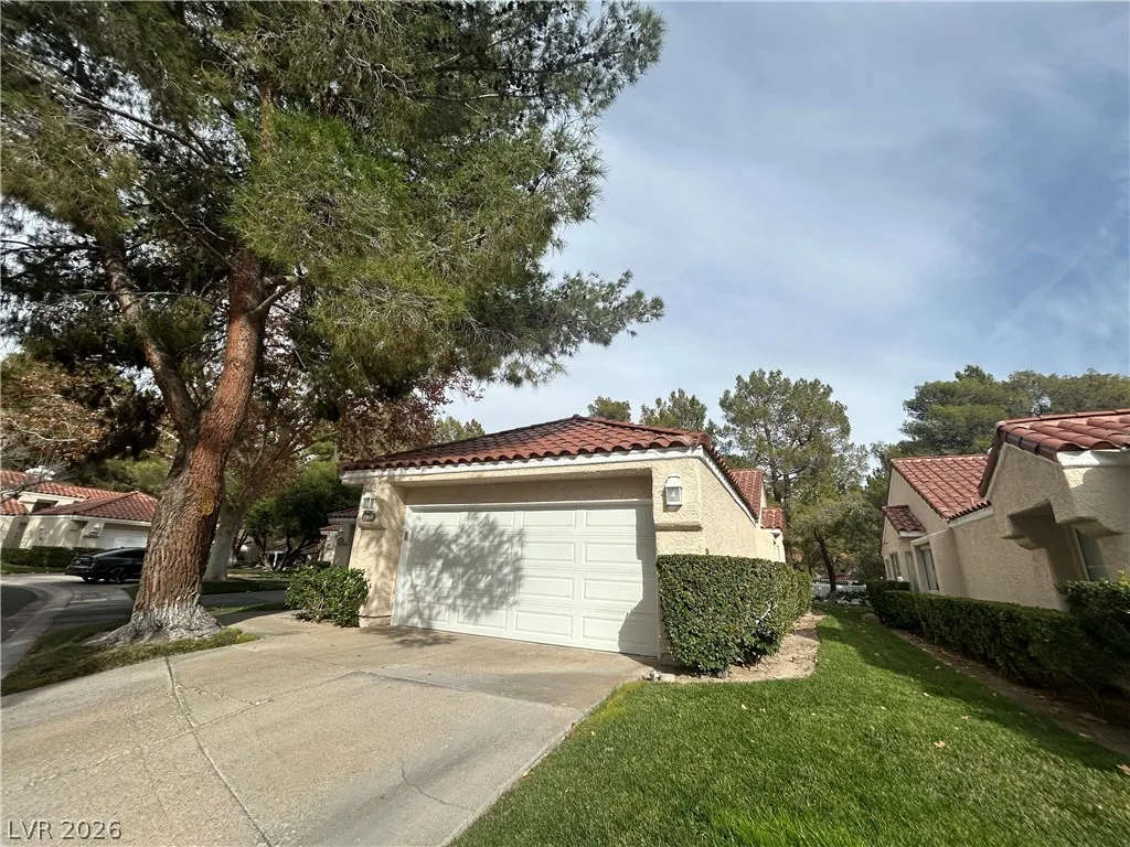 7060 Big Springs Court — photo 2