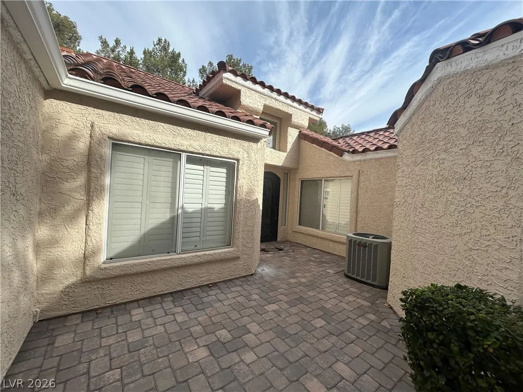7060 Big Springs Court — photo 3