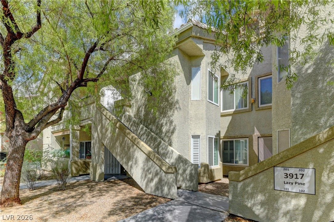 3917 Lazy Pine Street 201 — photo 2