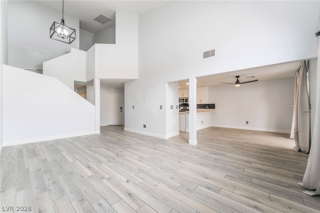 10244 Amber Hue Lane — photo 4
