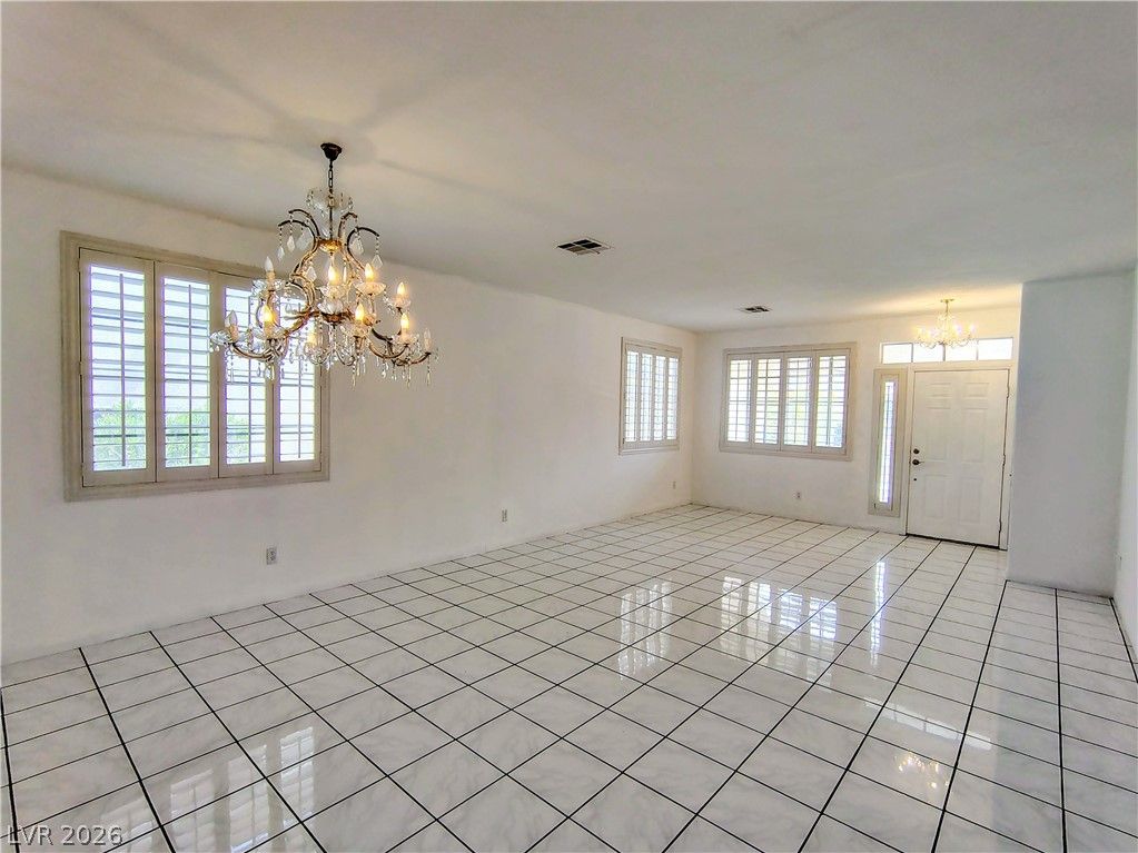 267 Daisy Gold Court — photo 2