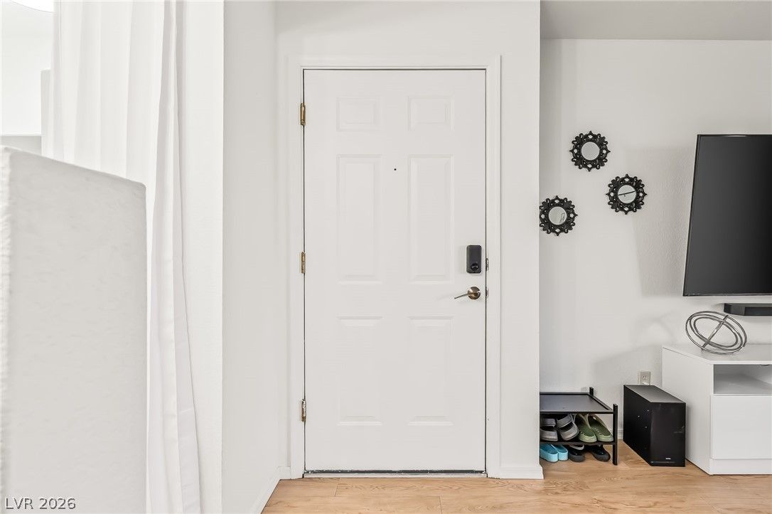 3550 Bay Sands Drive 1031 — photo 3