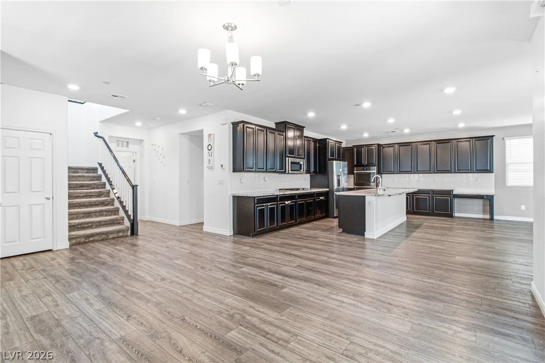 3135 Hazy Hills Avenue — photo 5