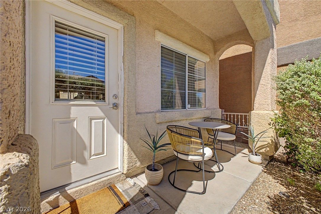 10540 Blanca Peak Avenue — photo 3