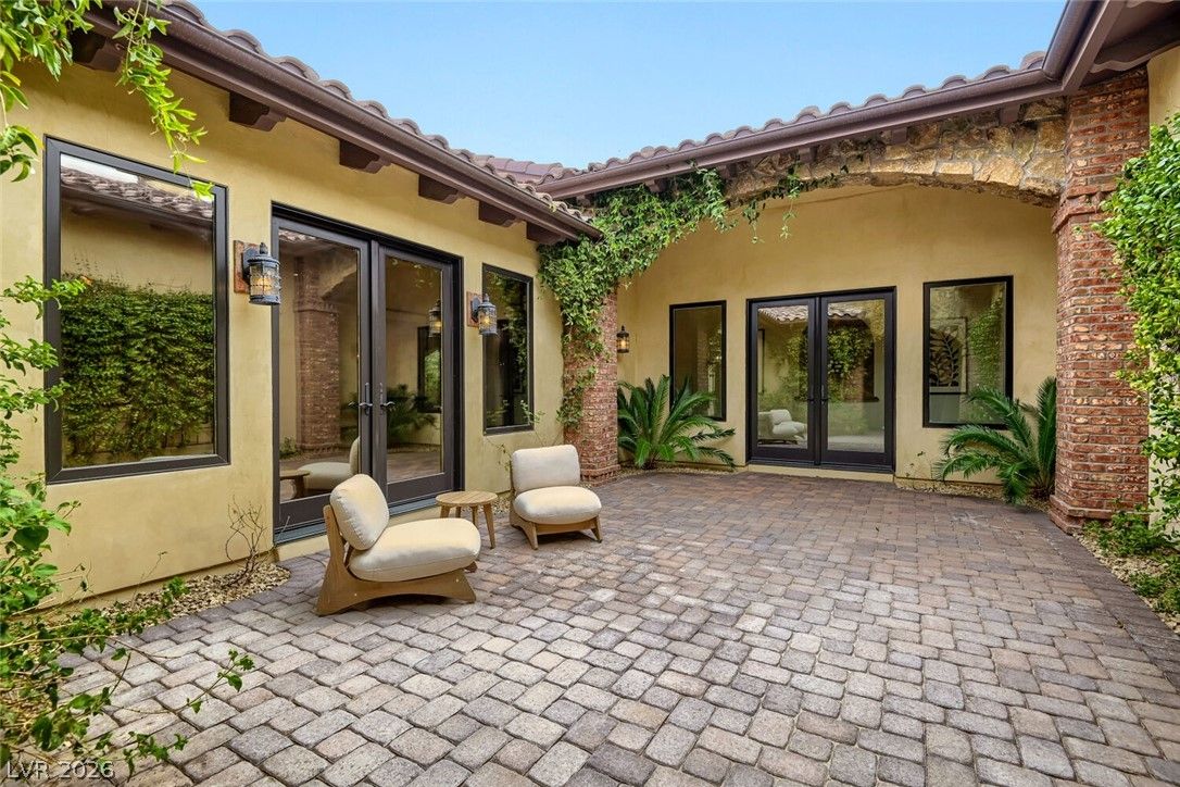 9707 Dream Brook Court — photo 2