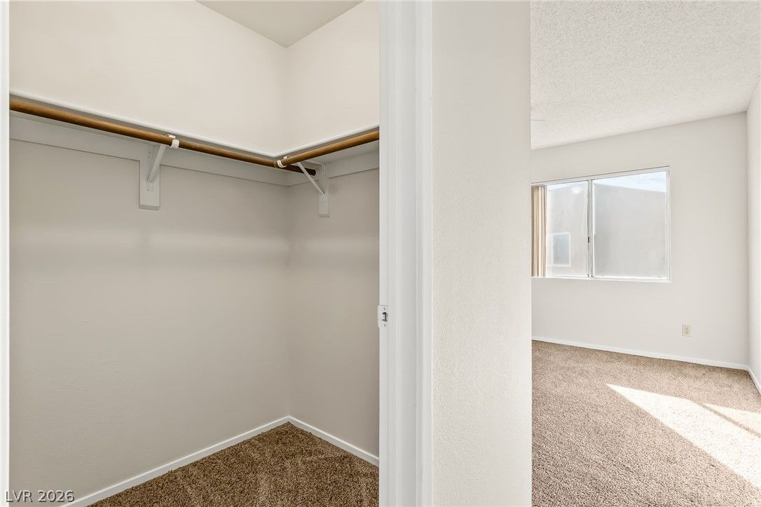 2191 Bay Club Drive 204 — photo 5 of 33