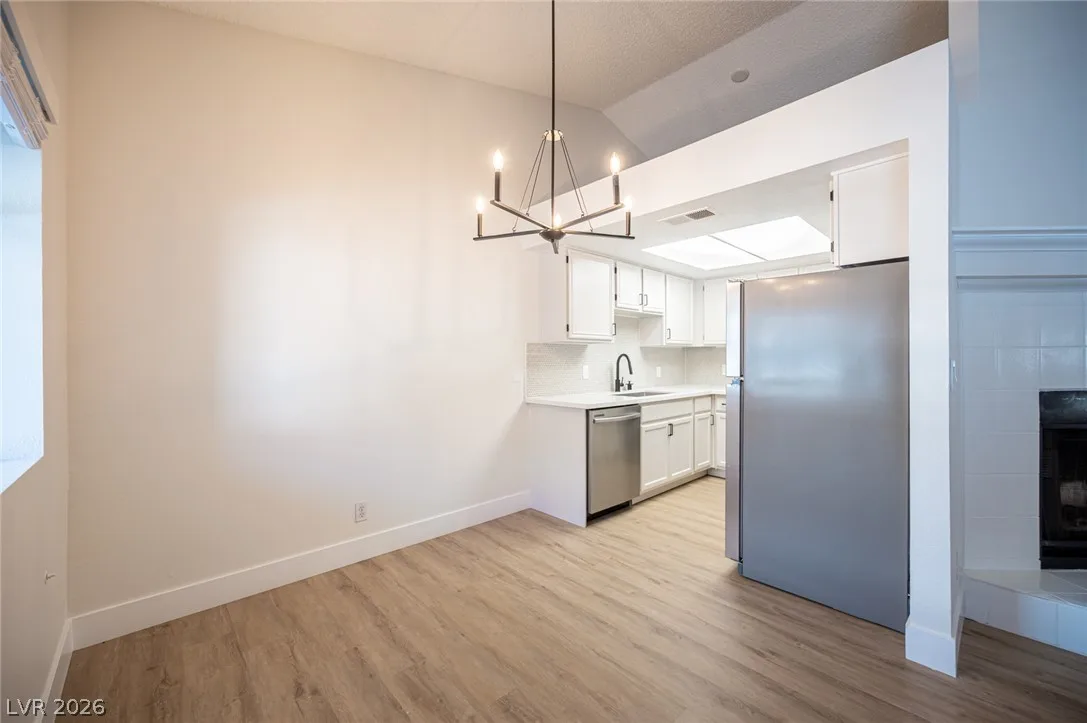 5355 Rod Court 104 — photo 5
