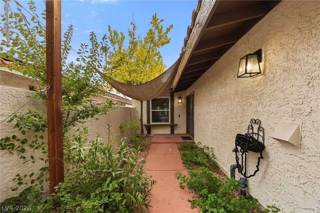 2117 Plaza De La Candela — photo 3