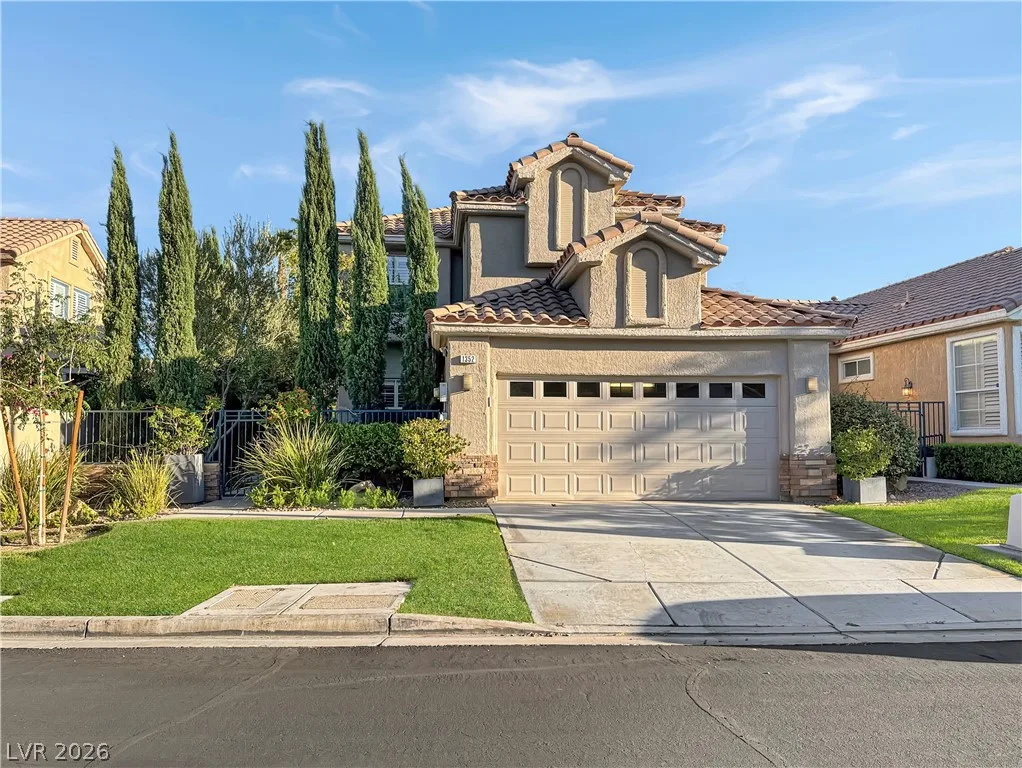 1352 Fox Acres Drive — photo 3